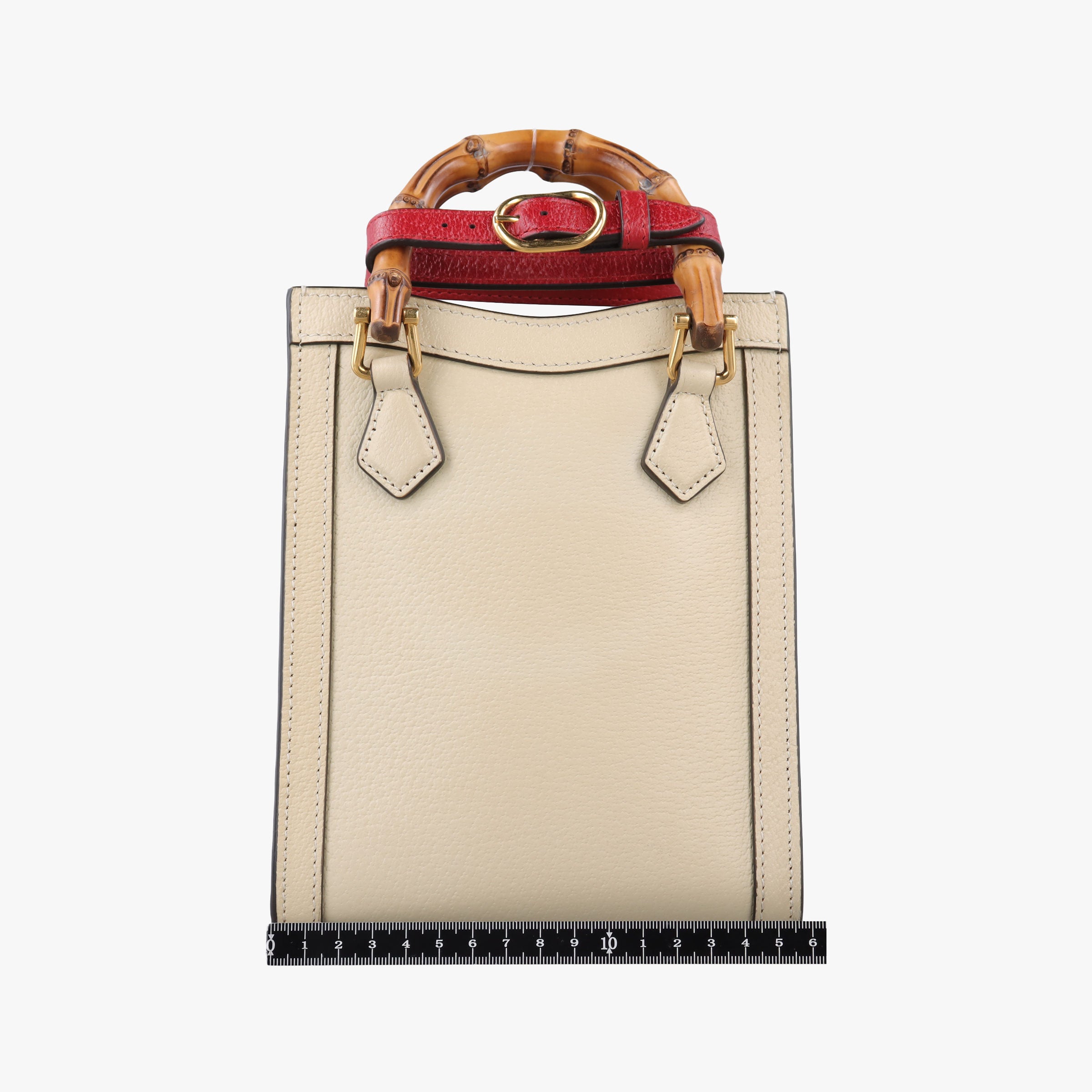 Pre-owned Gucci Diana Bamboo White Leather 739079 shoulderbag | stylenewstar