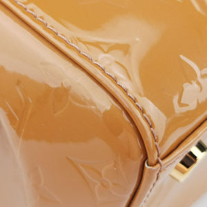 Pre-owned Louis Vuitton Brea MM Beige Poodle Vernis M91755 shoulderbag | stylenewstar