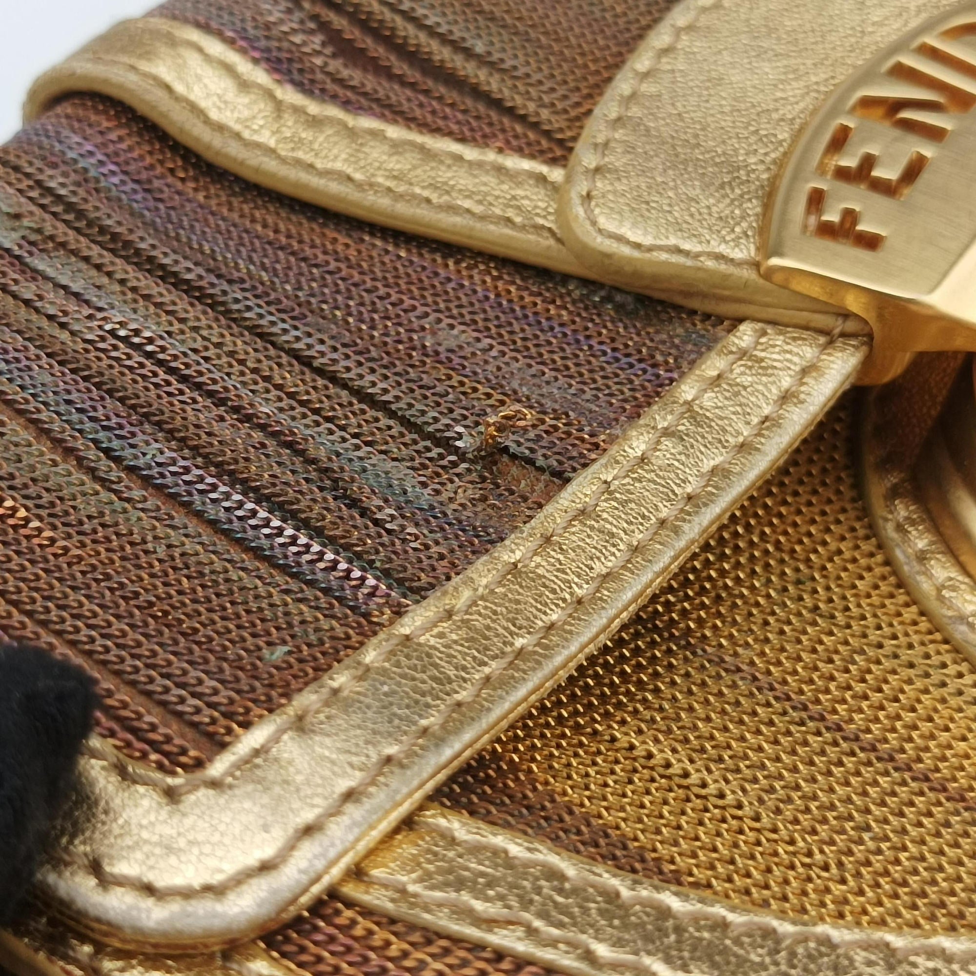 Secondhand Fendi Zucchino turn lock Brown Metal Mesh × Leather 8BP010 clutchbag | stylenewstar