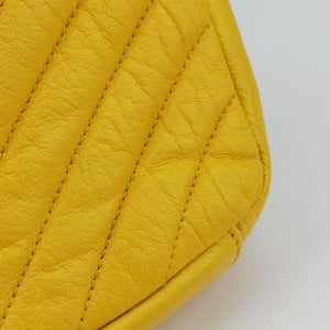 Pre-owned Yves Saint Laurent Baby Chai Yellow Leather 399289 shoulderbag | stylenewstar