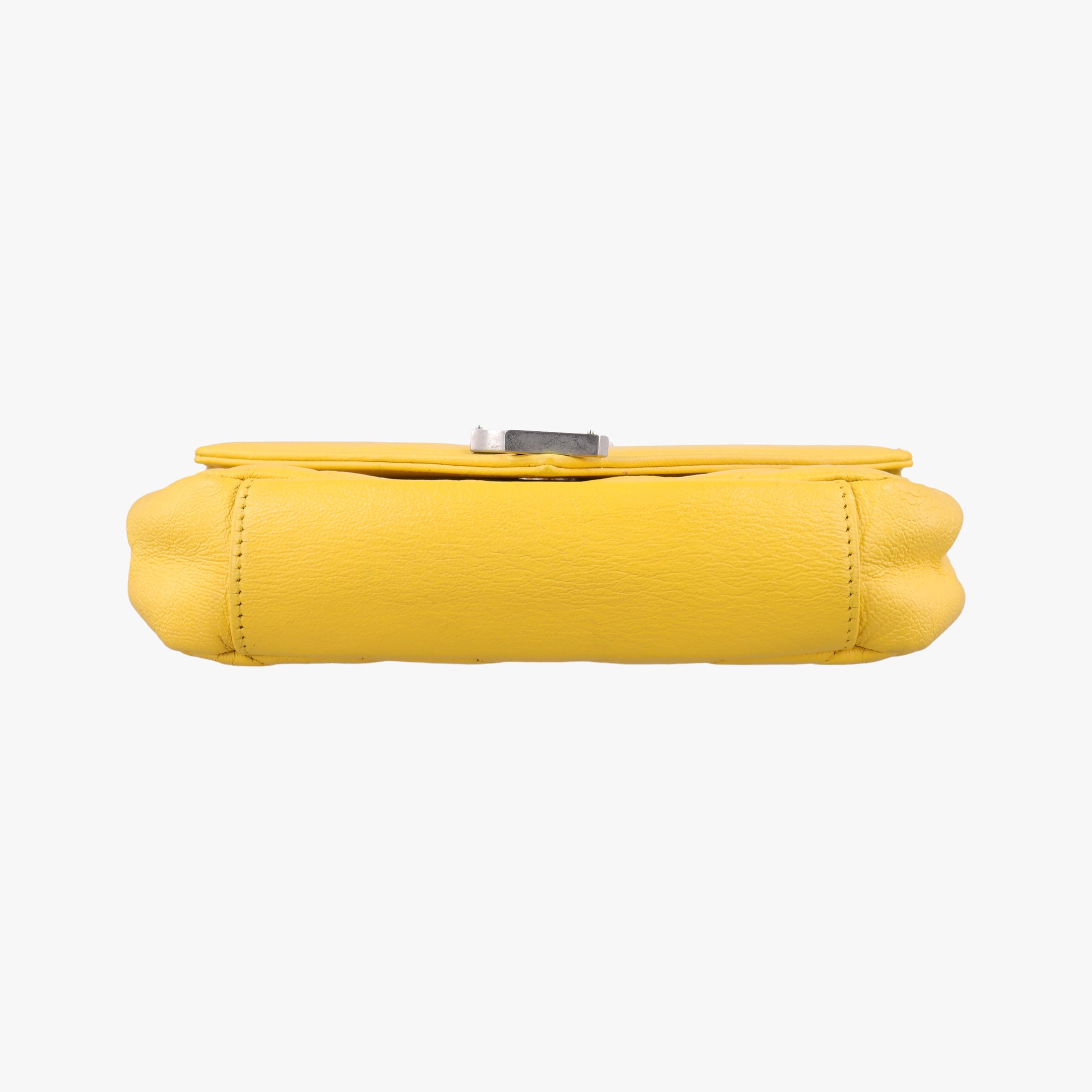 Pre-owned Yves Saint Laurent Baby Chai Yellow Leather 399289 shoulderbag | stylenewstar