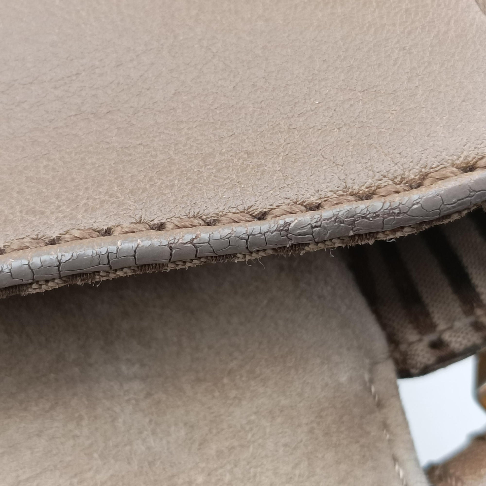 Pre-owned Fendi Silvana Brown × Beige Leather 8BT189 shoulderbag | stylenewstar