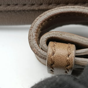 Pre-owned Fendi Silvana Brown × Beige Leather 8BT189 shoulderbag | stylenewstar