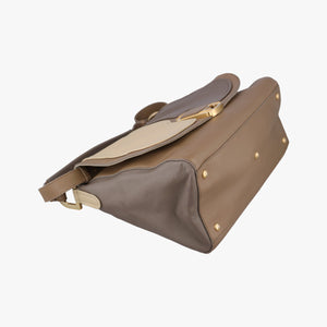 Pre-owned Fendi Silvana Brown × Beige Leather 8BT189 shoulderbag | stylenewstar