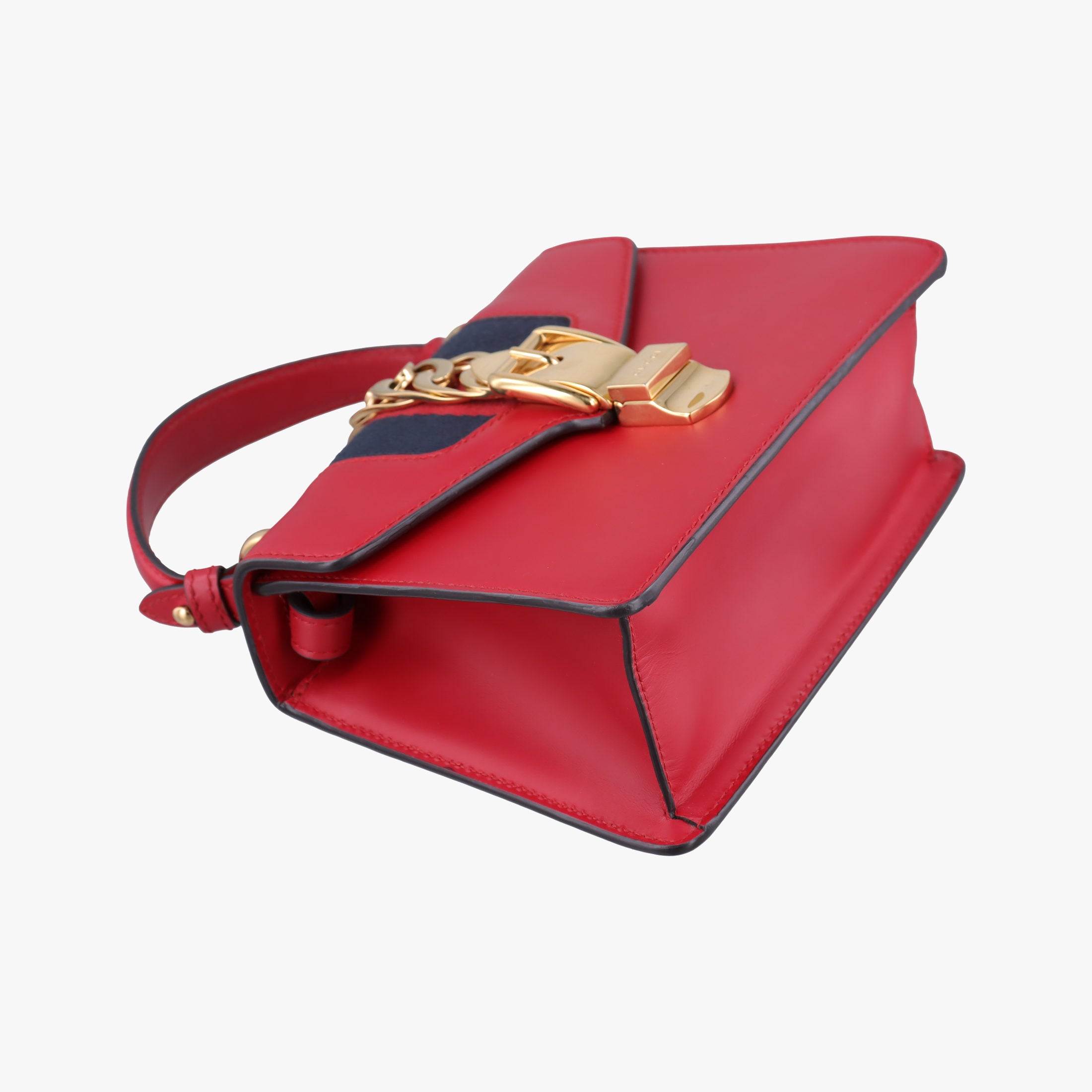 Secondhand Gucci Sylvie Red Leather 470270 shoulderbag | stylenewstar