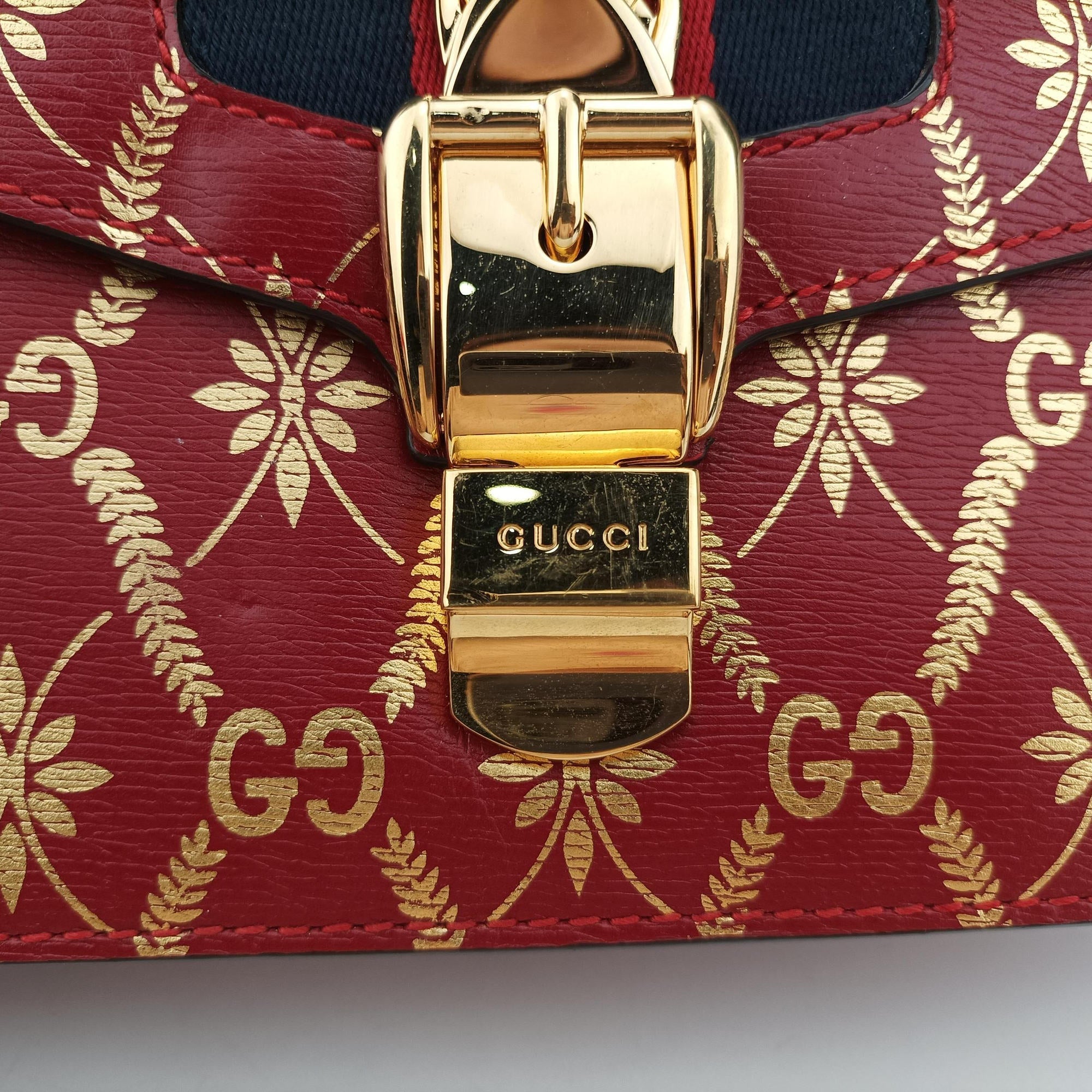 Pre-owned Gucci Sylvie red×Multicolour Leather 524405 shoulderbag | stylenewstar