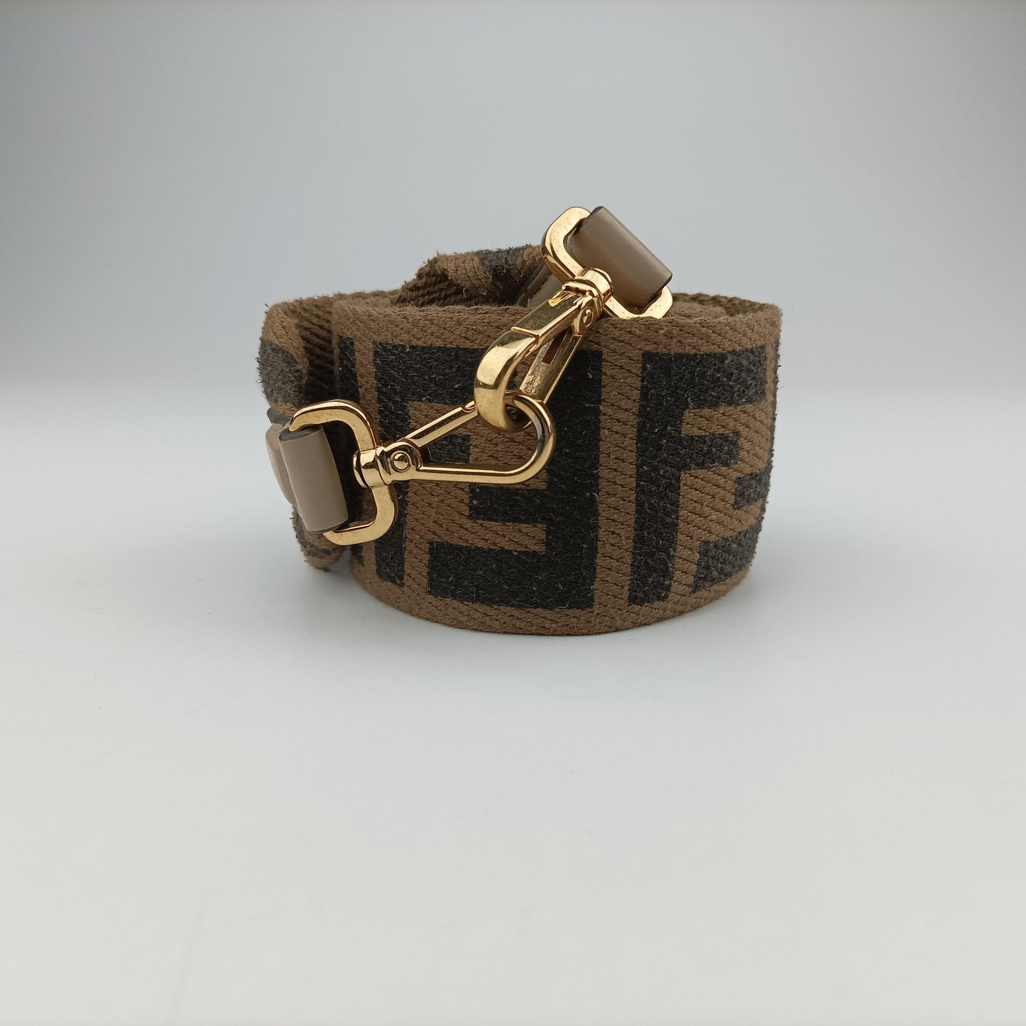 Pre-owned Fendi Flip Beige×Pink×Brown Leather×Suede 8BT303 shoulderbag | stylenewstar
