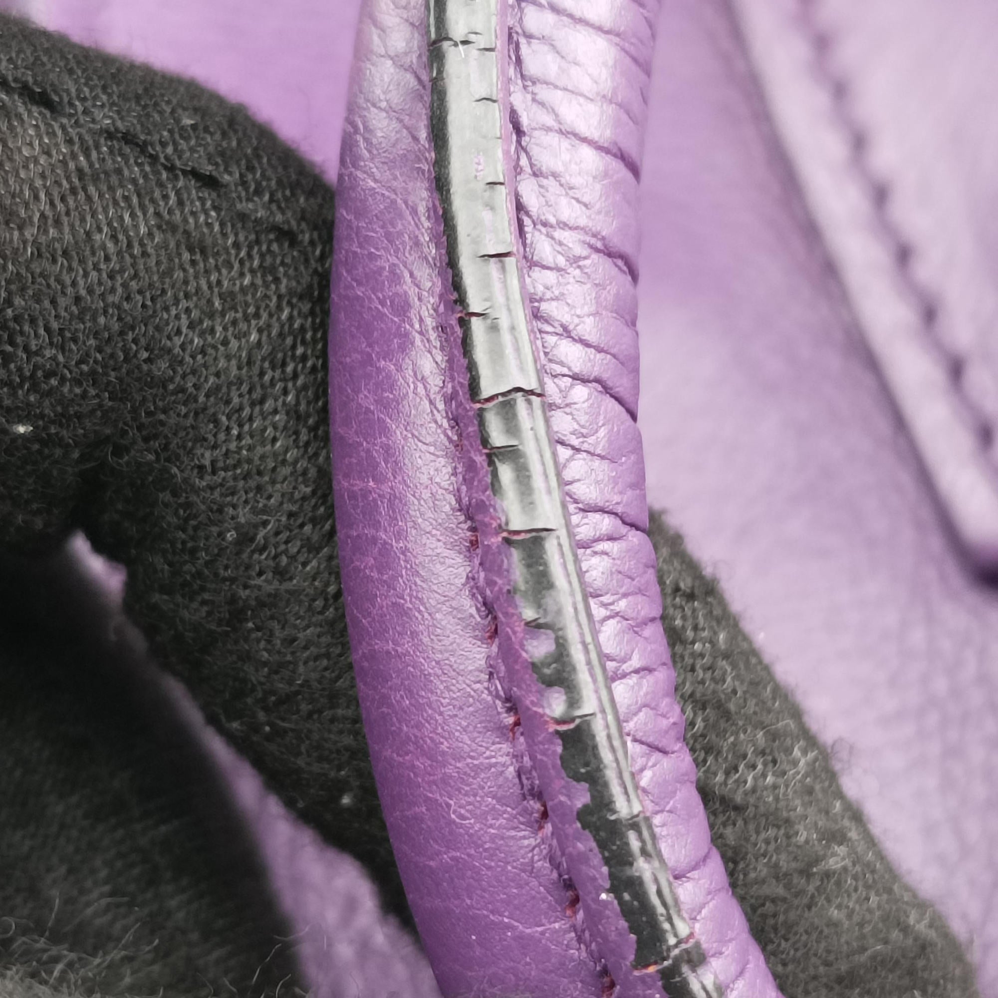 Vintage Prada Twin Pocket Winged Tote Purple Leather BN2619 shoulderbag | stylenewstar