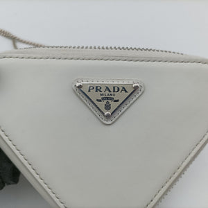 Pre-owned Prada Triangle Chain Pouch White Leather  shoulderbag | stylenewstar