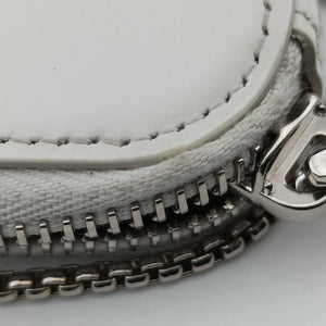 Pre-owned Prada Triangle Chain Pouch White Leather  shoulderbag | stylenewstar