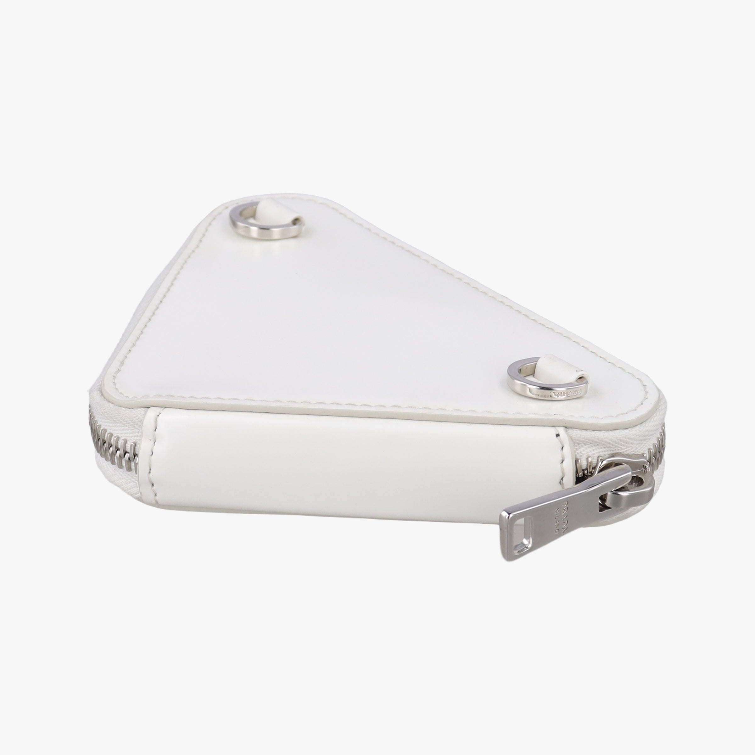 Pre-owned Prada Triangle Chain Pouch White Leather  shoulderbag | stylenewstar