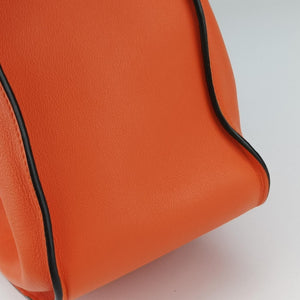 Pre-owned Loewe hammock Orange leather  shoulderbag | stylenewstar