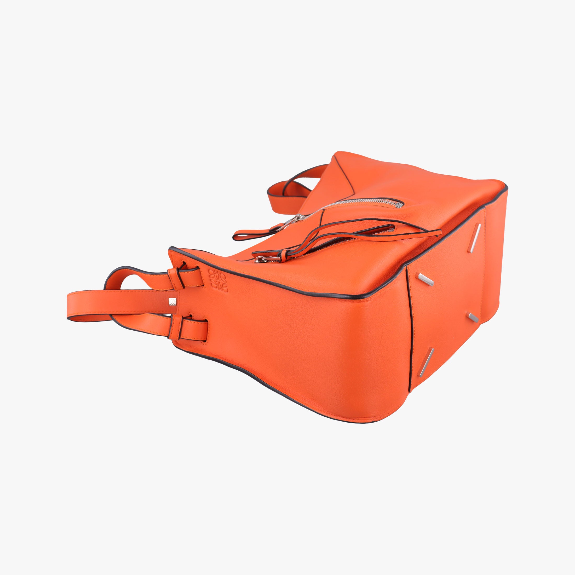 Pre-owned Loewe hammock Orange leather  shoulderbag | stylenewstar