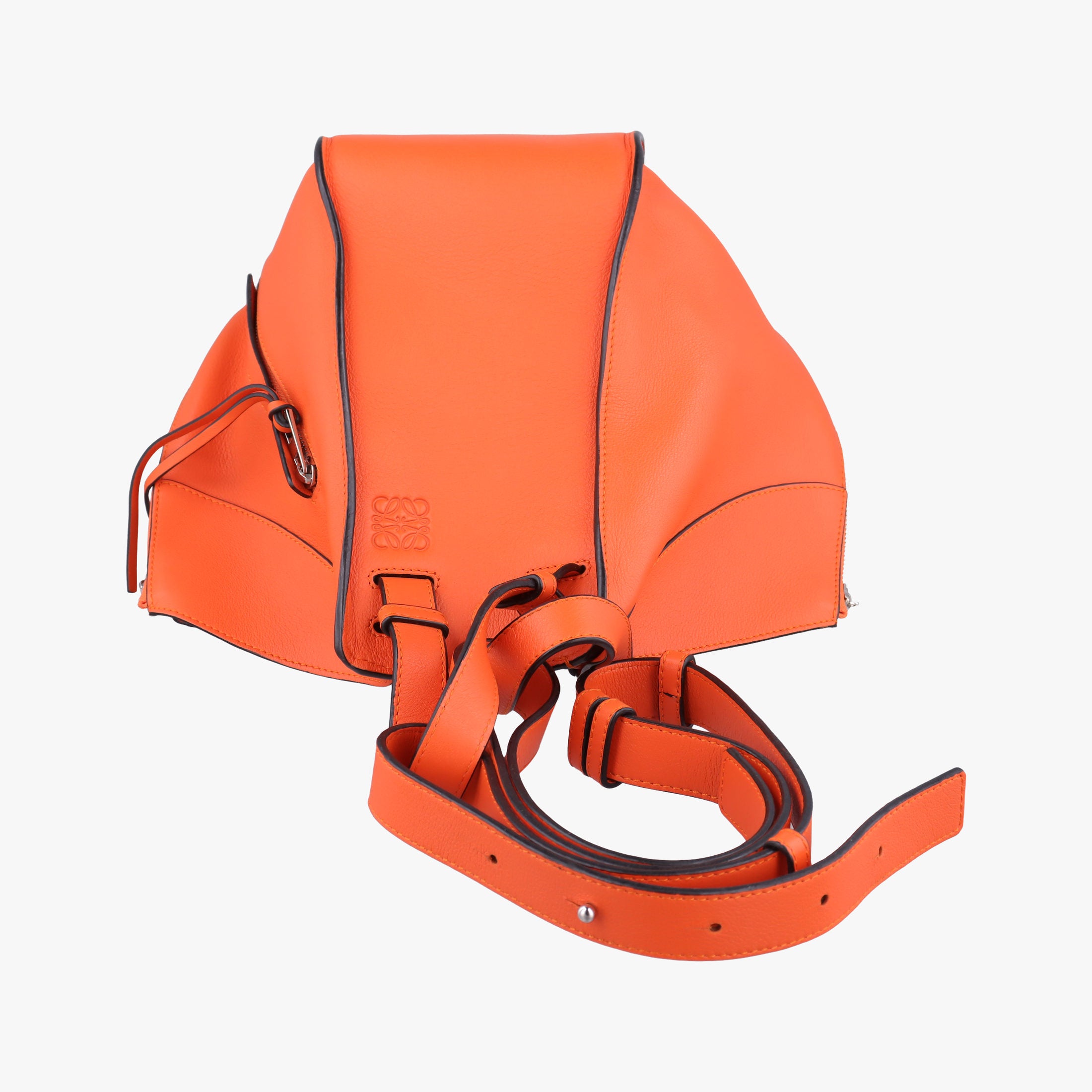 Pre-owned Loewe hammock Orange leather  shoulderbag | stylenewstar