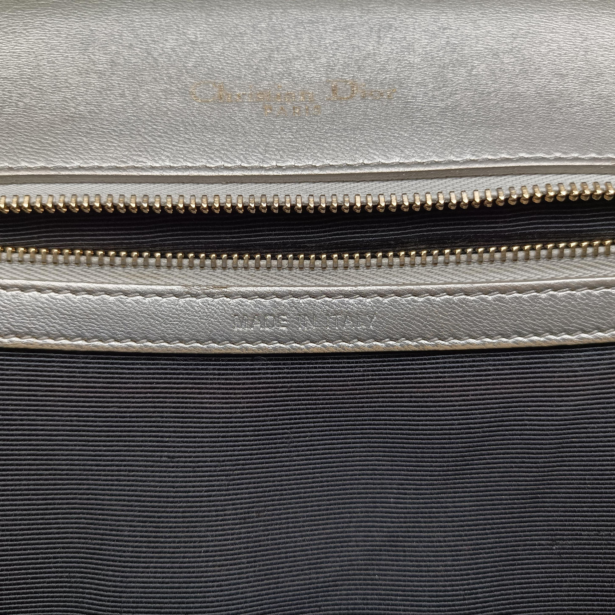 Pre-owned Christian Dior Diorama Silver Leather  shoulderbag | stylenewstar