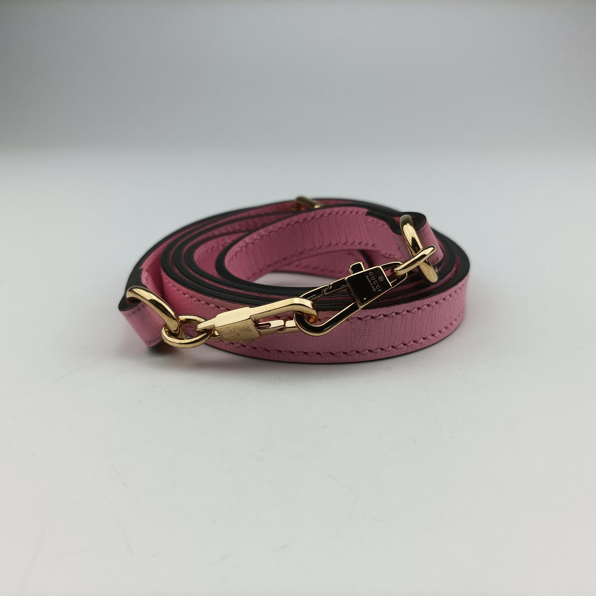 Pre-owned Gucci Bananya Mini Pink Leather 671623 shoulderbag | stylenewstar