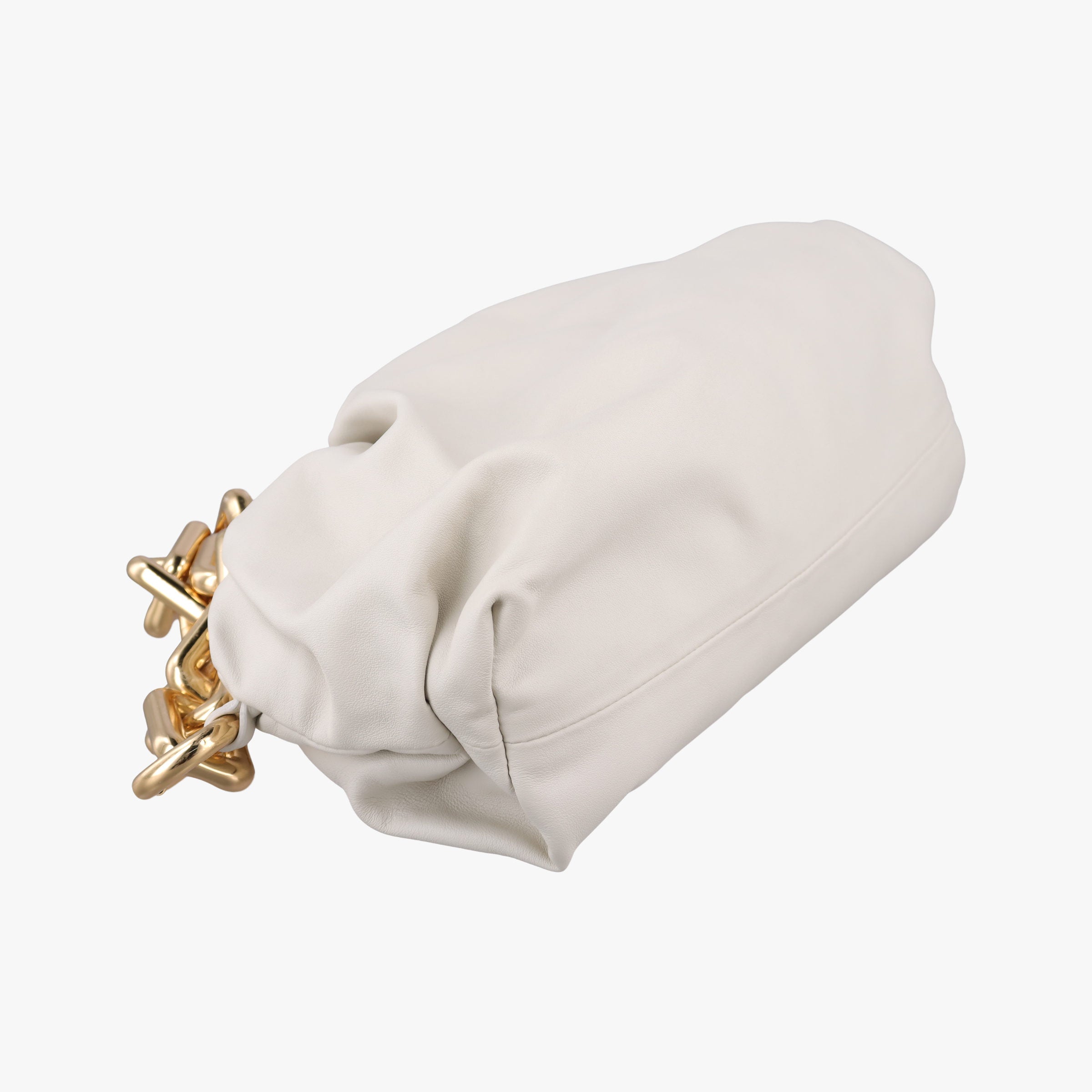 Vintage Bottega Veneta THE Chain Pouch White lambskin  shoulderbag | stylenewstar