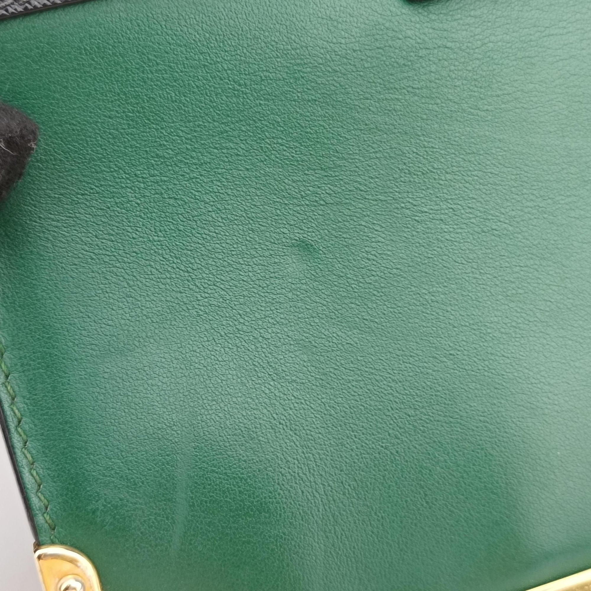 Pre-owned Prada Cahier Green×black Leather 1BD045 shoulderbag | stylenewstar