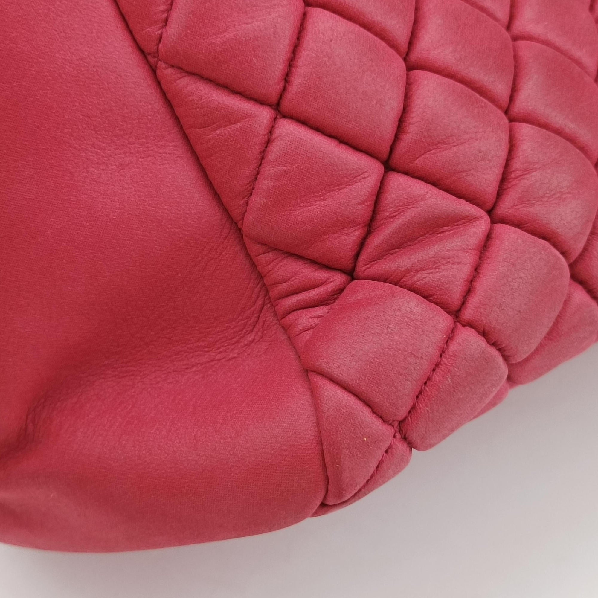 Vintage Chanel Matelasse cocomark Mademoiselle Red Iridescent Calfskin A67389 handbag | stylenewstar