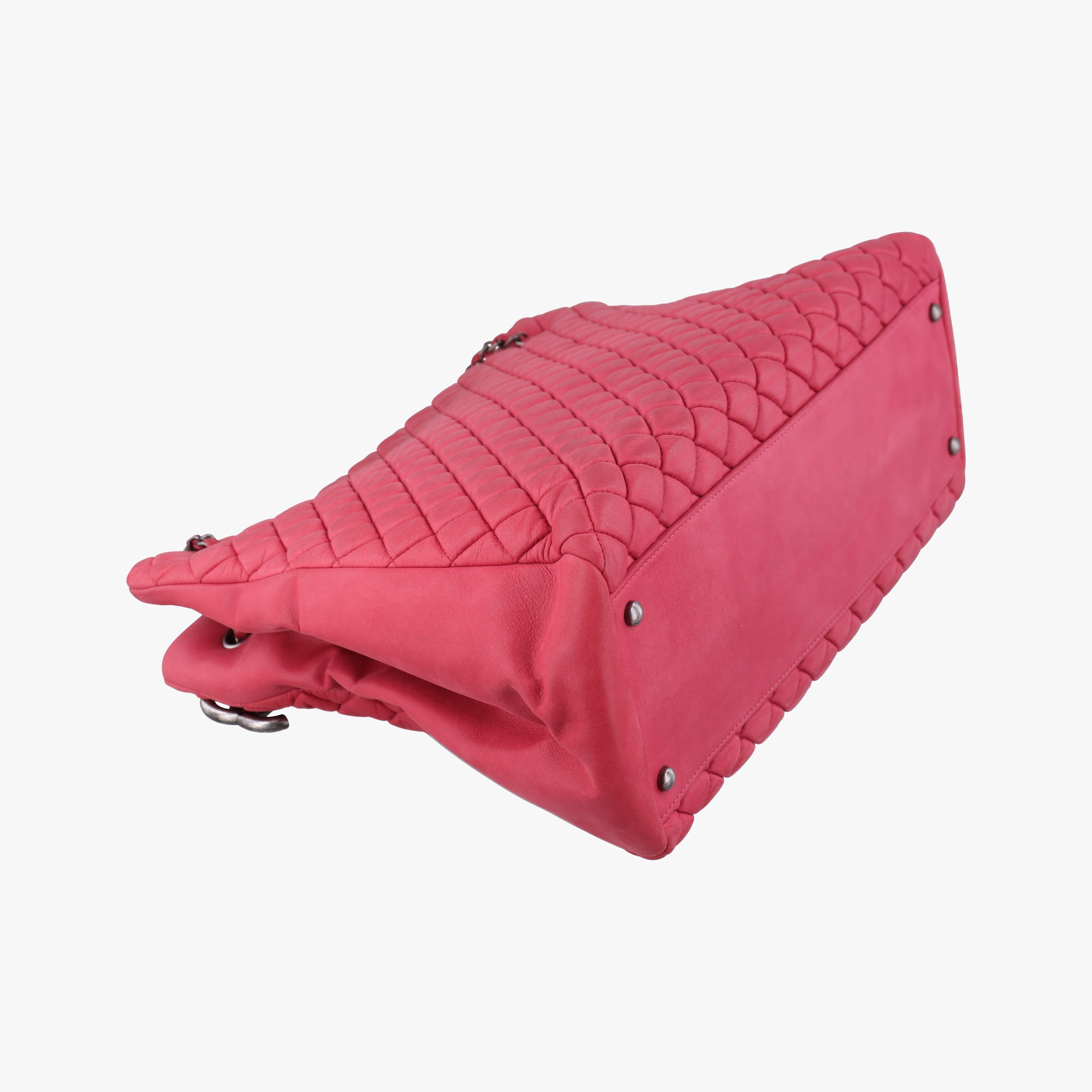 Vintage Chanel Matelasse cocomark Mademoiselle Red Iridescent Calfskin A67389 handbag | stylenewstar