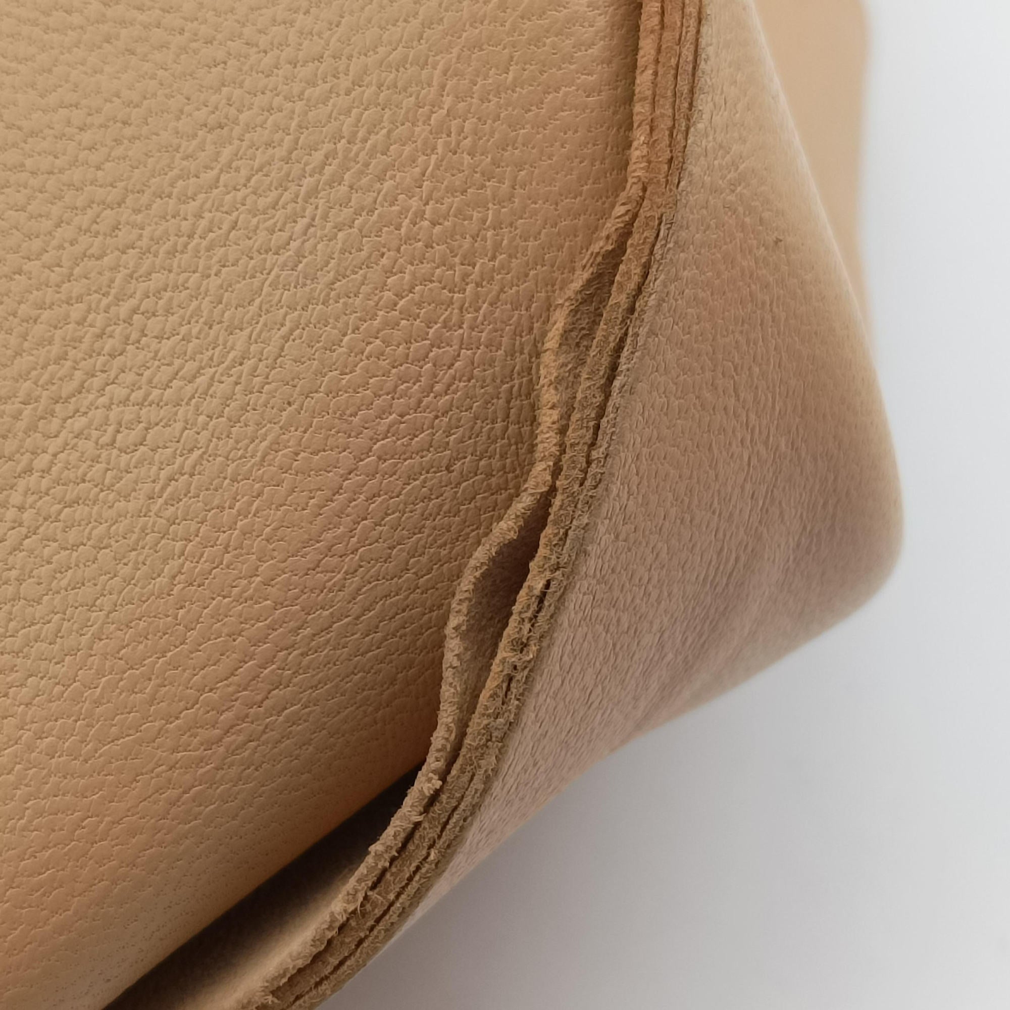 Vintage Bottega Veneta THE ARCO Tote khaki lambskin  handbag | stylenewstar