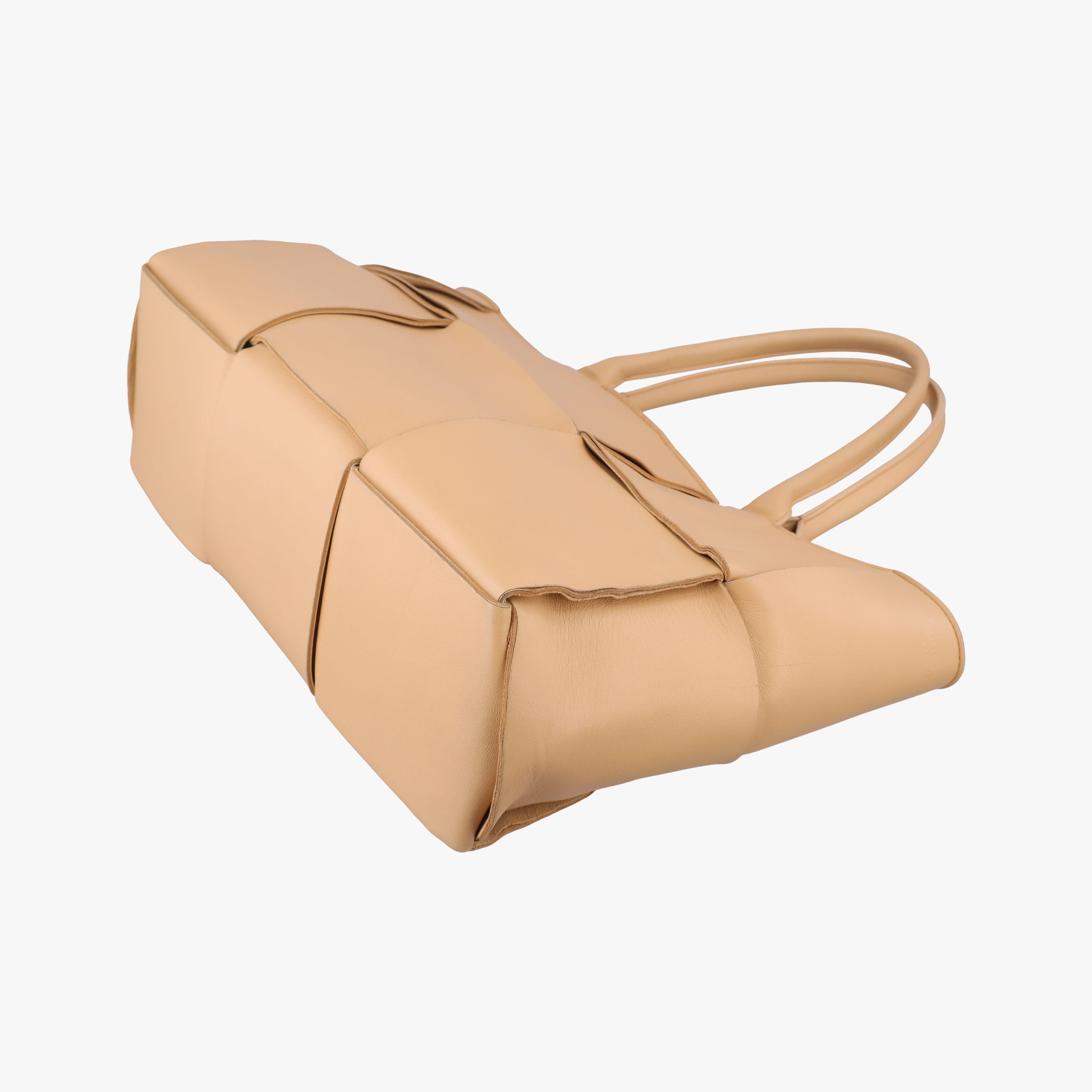 Vintage Bottega Veneta THE ARCO Tote khaki lambskin  handbag | stylenewstar
