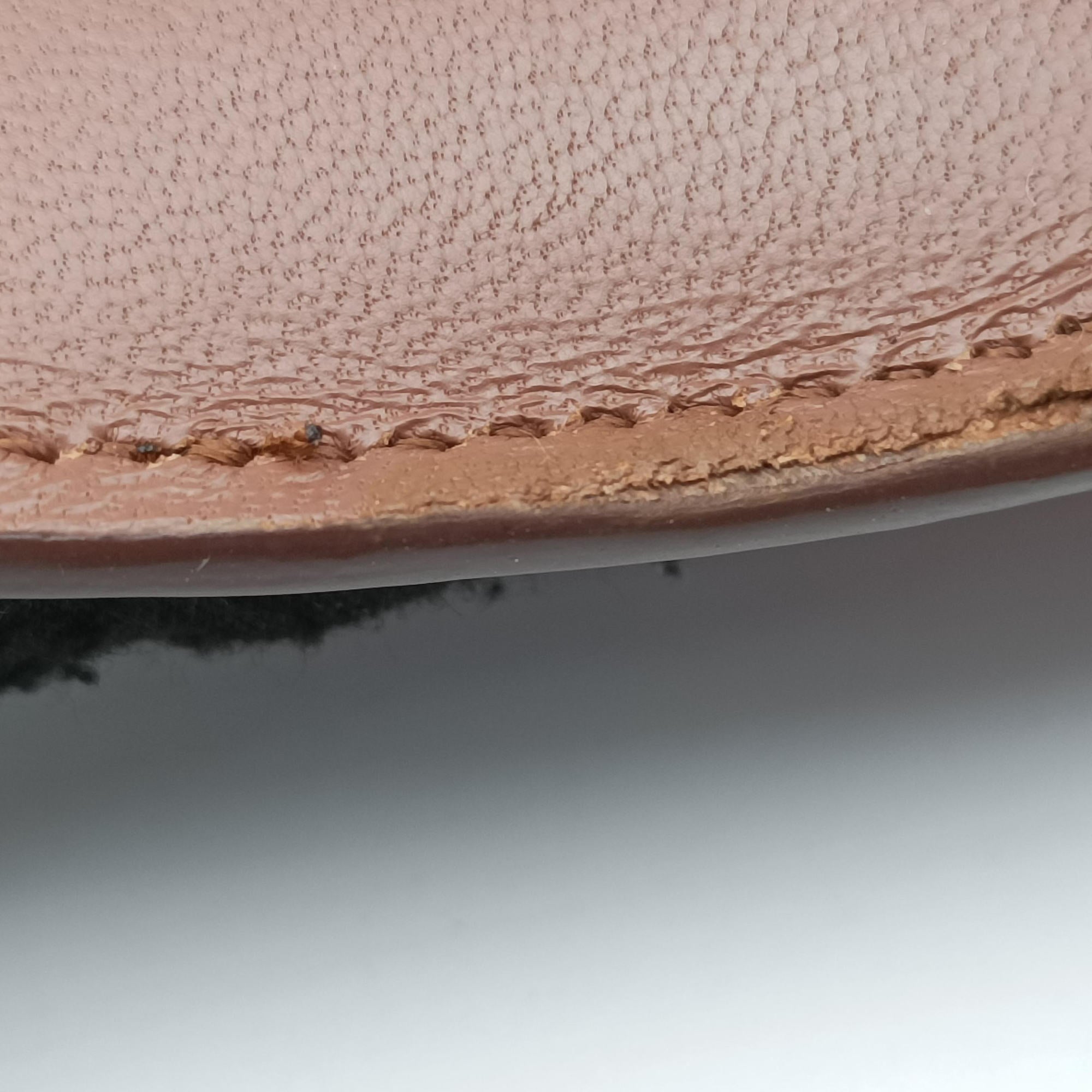 Pre-owned Burberry TB structured Brown Leather  bum bag/waist bag | stylenewstar