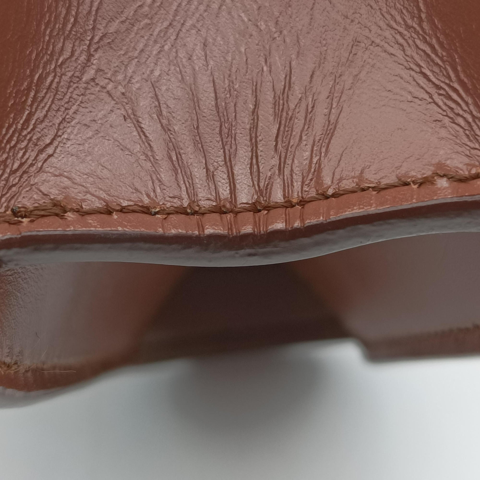 Pre-owned Burberry TB structured Brown Leather  bum bag/waist bag | stylenewstar