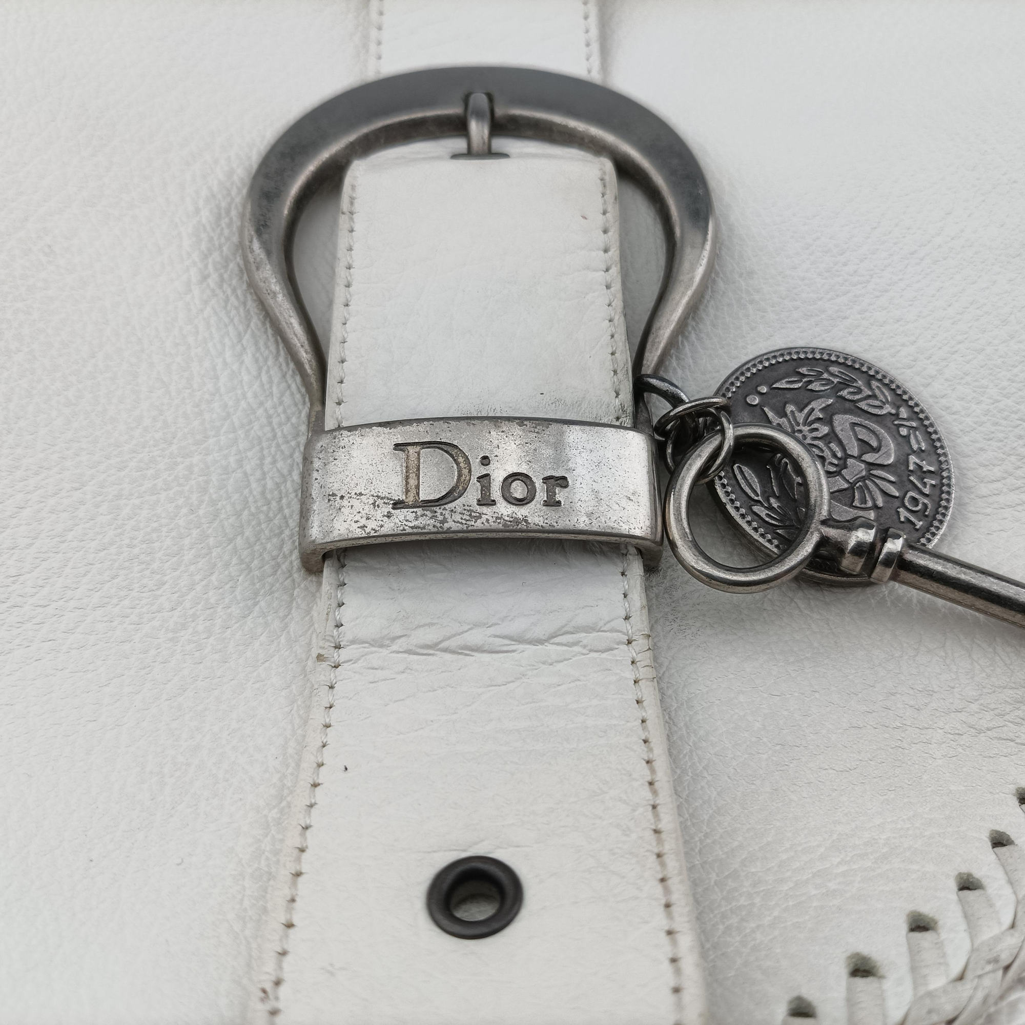 Pre-owned Christian Dior Gaucho White leather  handbag | stylenewstar
