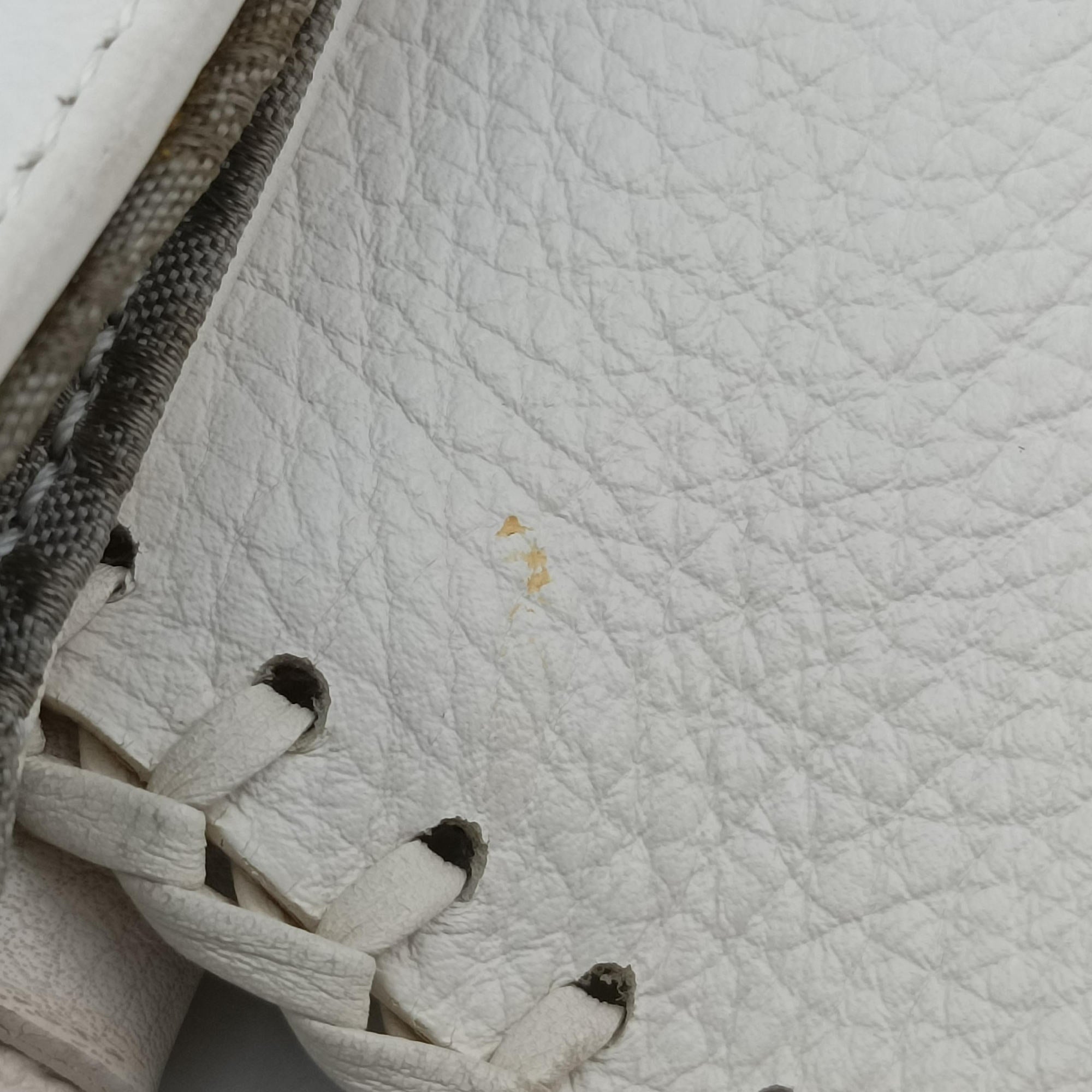 Pre-owned Christian Dior Gaucho White leather  handbag | stylenewstar