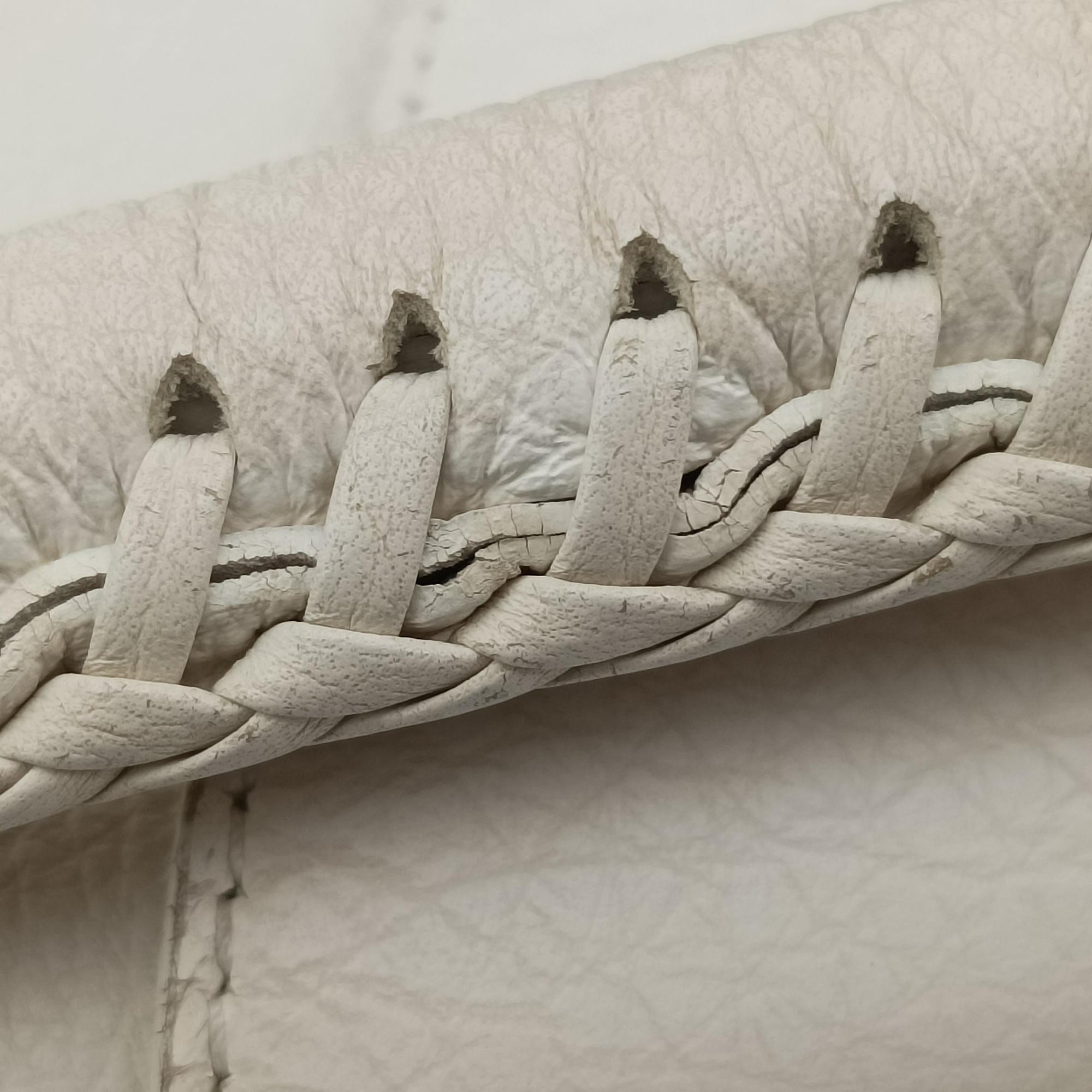 Pre-owned Christian Dior Gaucho White leather  handbag | stylenewstar