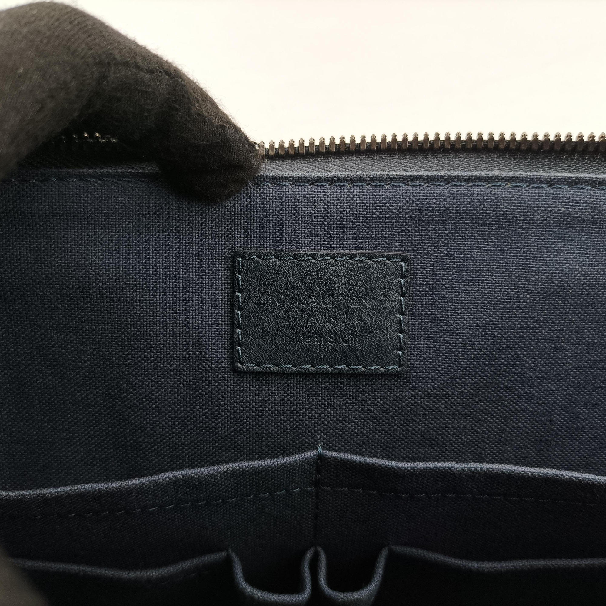 Pre-owned Louis Vuitton Porte Documents Jour Cosmos Damier Infinie N48224 shoulderbag | stylenewstar
