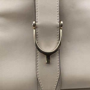 Pre-owned Gucci Stirrup White Leather 277514 handbag | stylenewstar