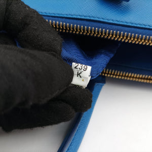 Vintage Prada Galleria Blue SAFFIANO Leather BN1801 handbag | stylenewstar