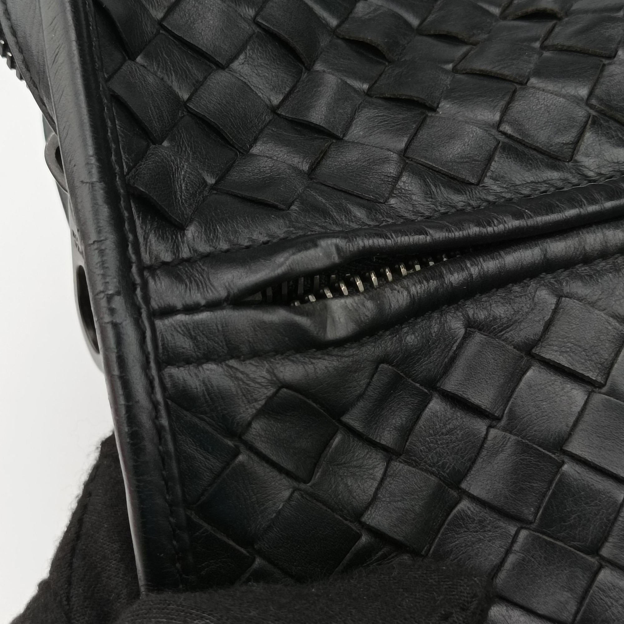 Secondhand Bottega Veneta Intrecciato Black lambskin  shoulderbag | stylenewstar
