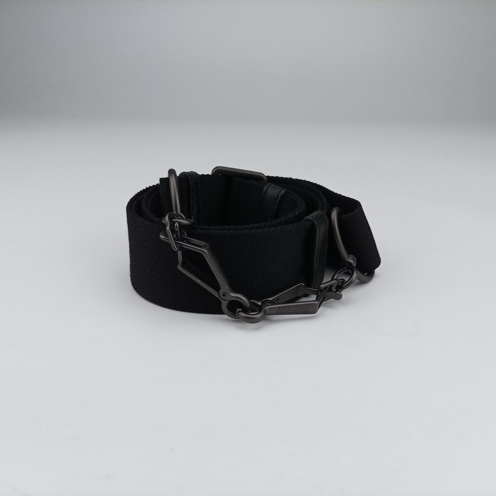 Secondhand Bottega Veneta Intrecciato Black lambskin  shoulderbag | stylenewstar