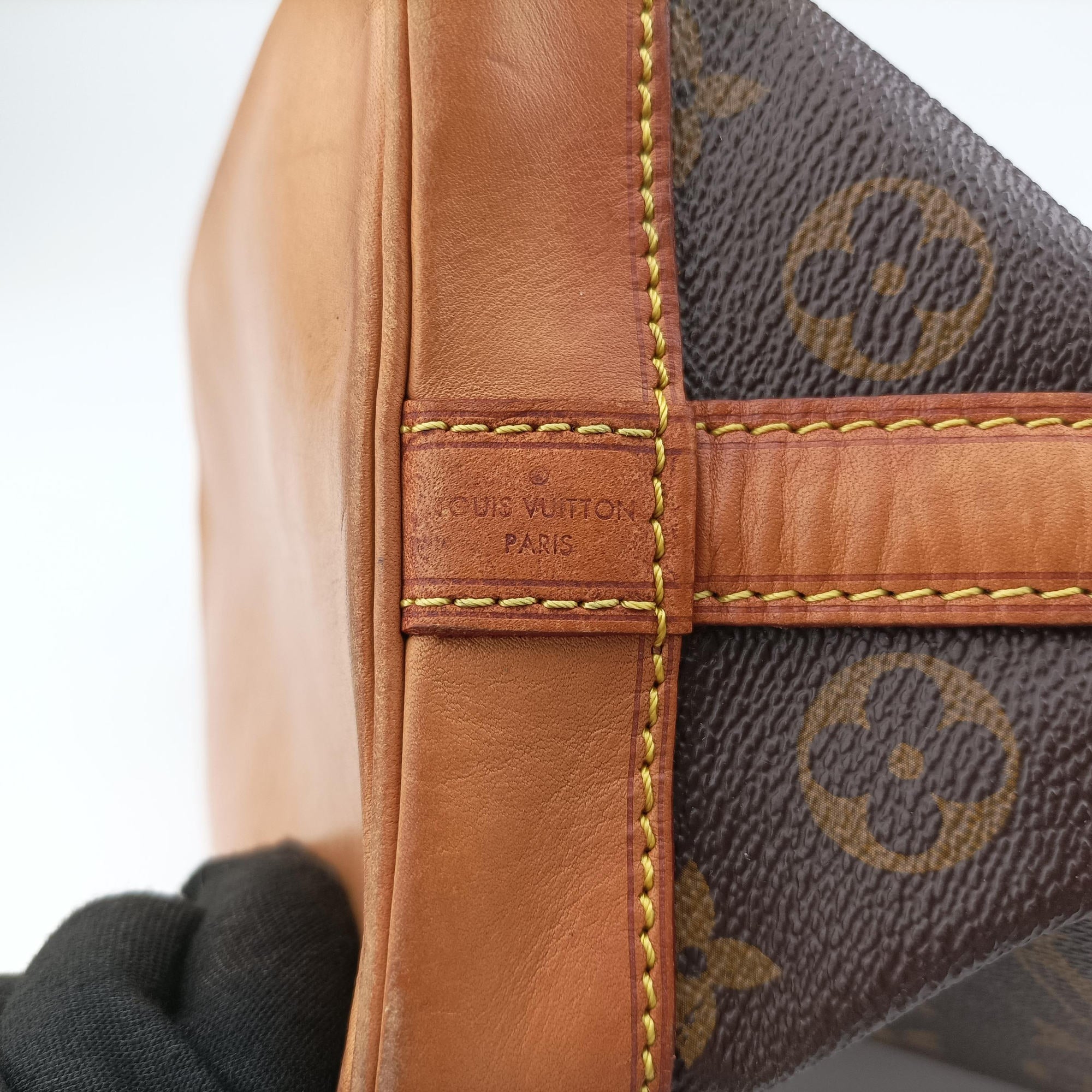 Secondhand Louis Vuitton NOe BB Brown Monogram Canvas M40817 shoulderbag | stylenewstar