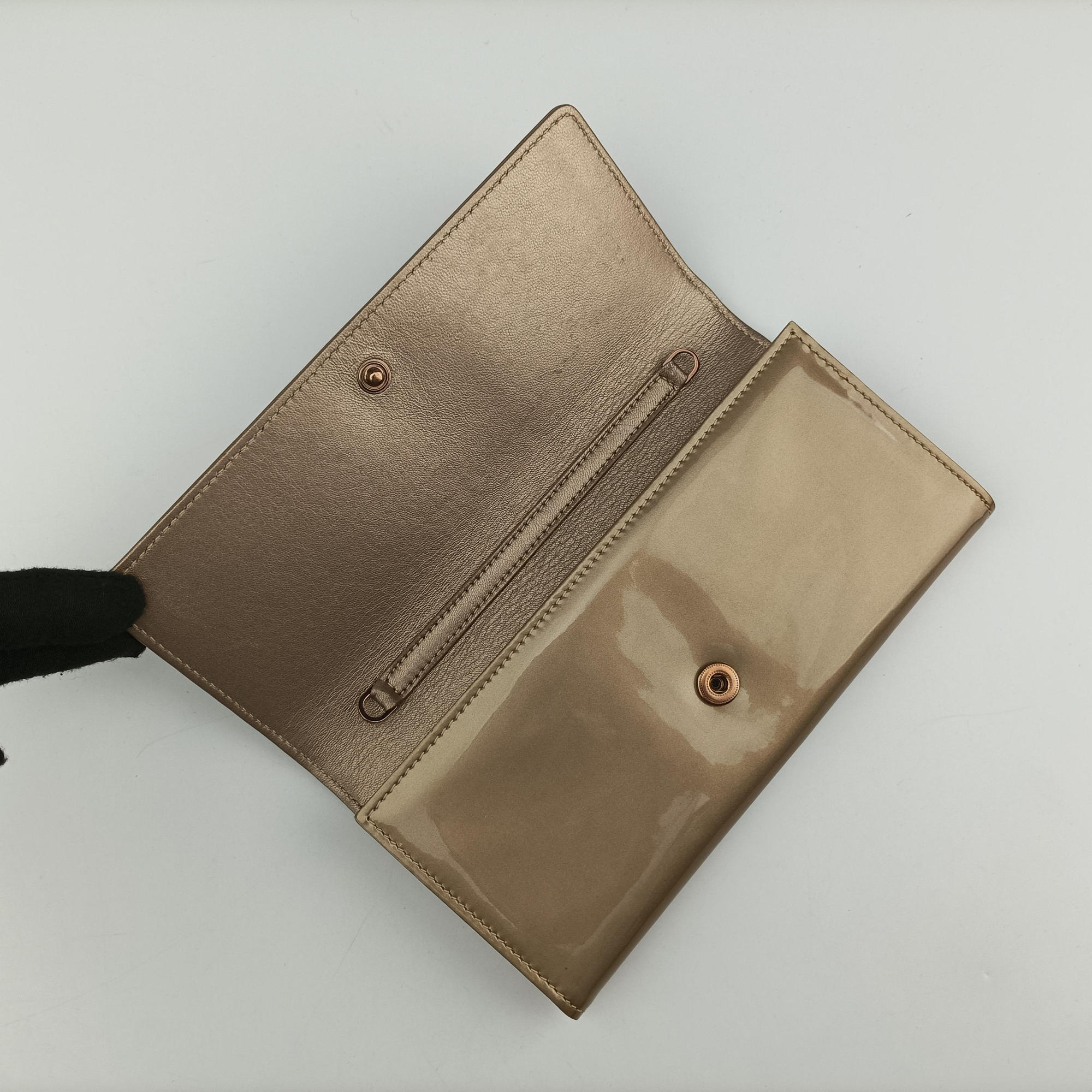 Pre-owned VERSACE Medusa Golden Patent leather  shoulderbag | stylenewstar