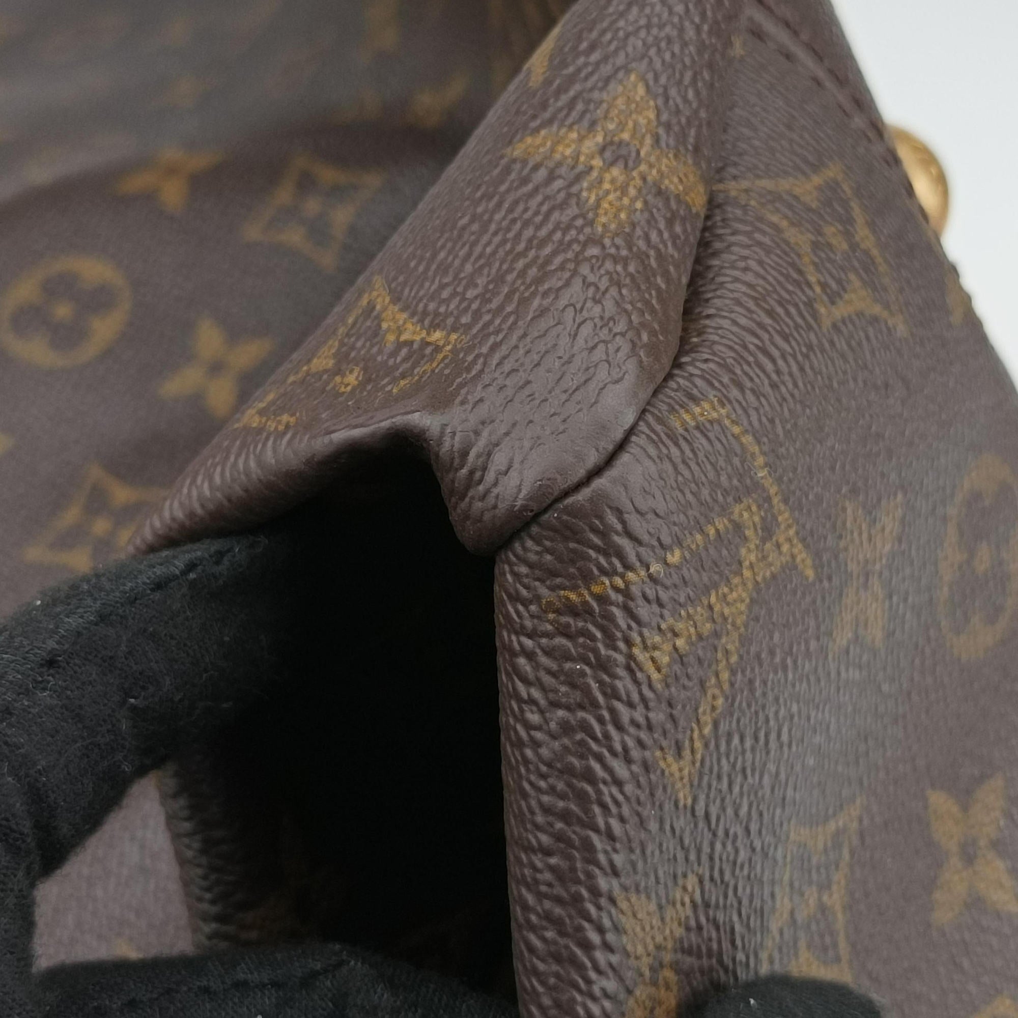 Pre-owned Louis Vuitton ARTSY GM Brown Monogram Canvas M40259 shoulderbag | stylenewstar