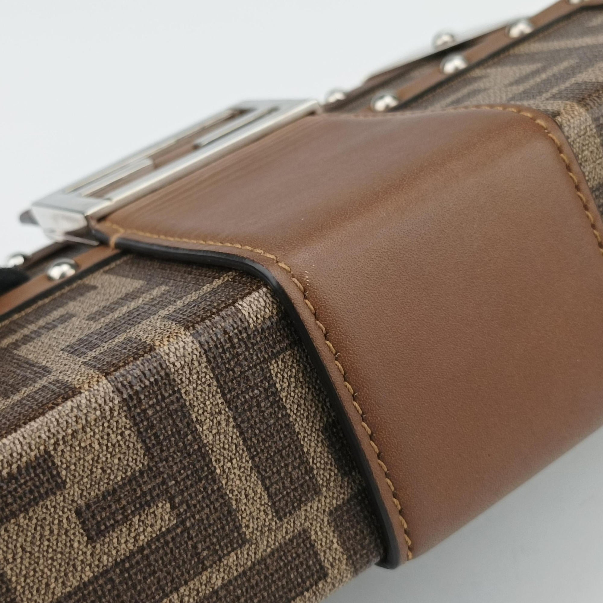 Vintage Fendi Zucca Trunk Brown PVC coated canvas×Leather 7VA507 shoulderbag | stylenewstar