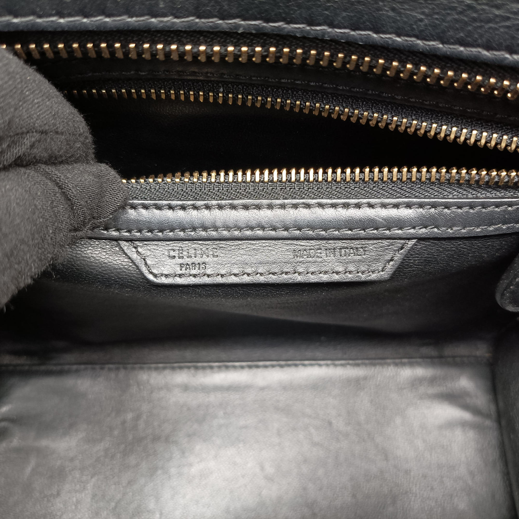 Pre-owned Celine Luggage Micro shopper Bordeaux×black×beige Suede×leather  handbag | stylenewstar