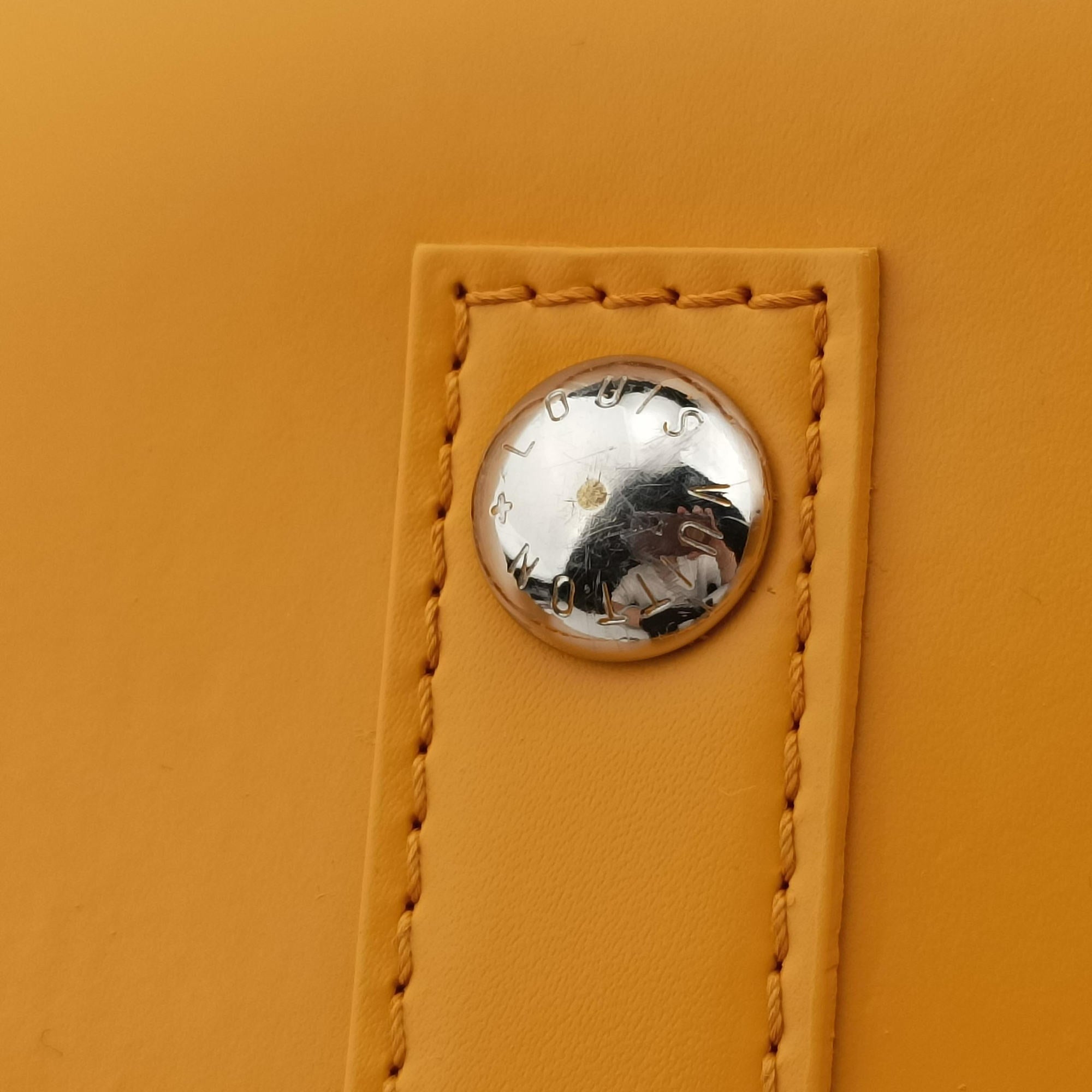 Pre-owned Louis Vuitton Alma PM MIMOSA EPI M40951 handbag | stylenewstar