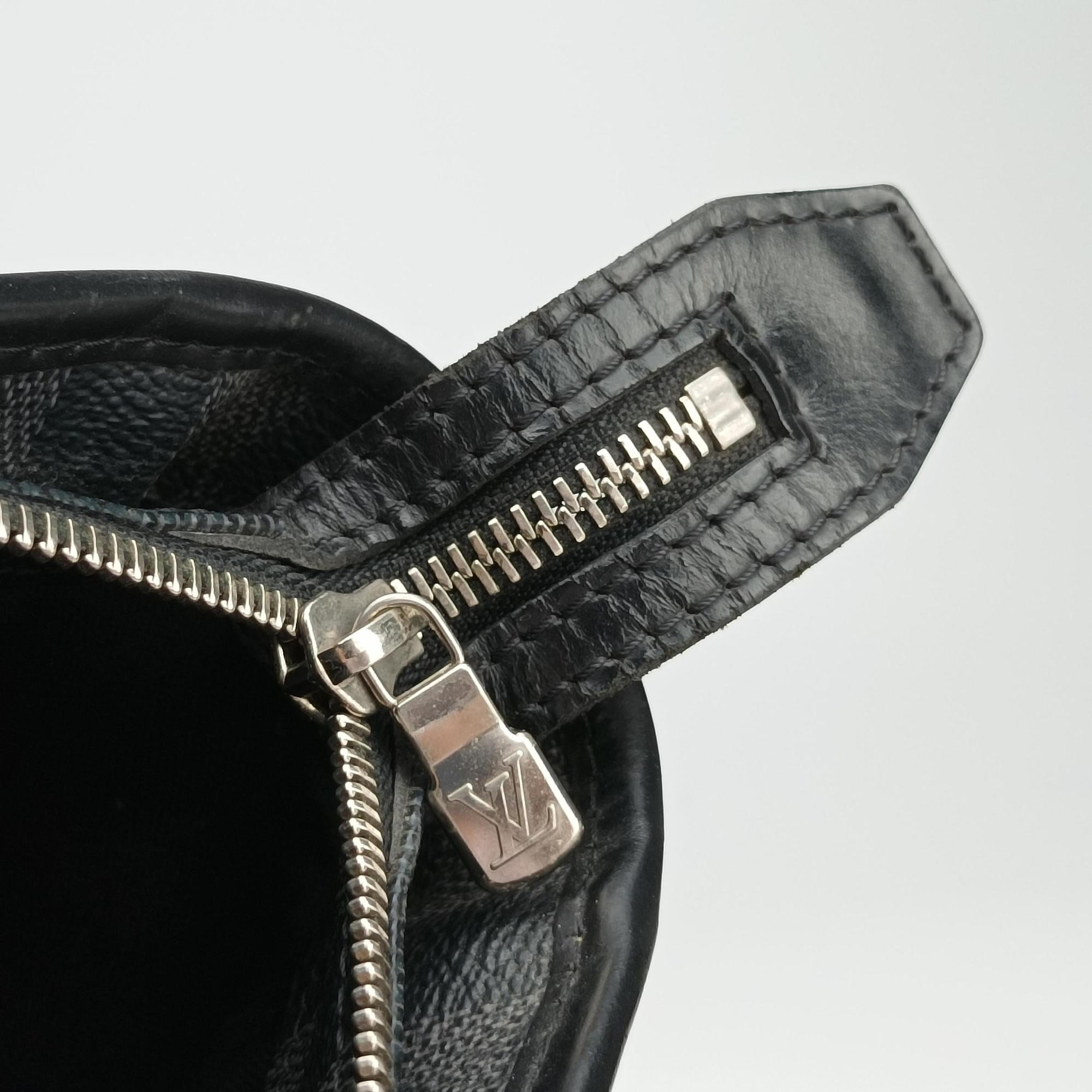 Vintage Louis Vuitton Tadao Noir Damier Graphite N51192 handbag | stylenewstar