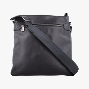 Pre-owned Louis Vuitton SASHA Grey TAIGA M32630 shoulderbag | stylenewstar
