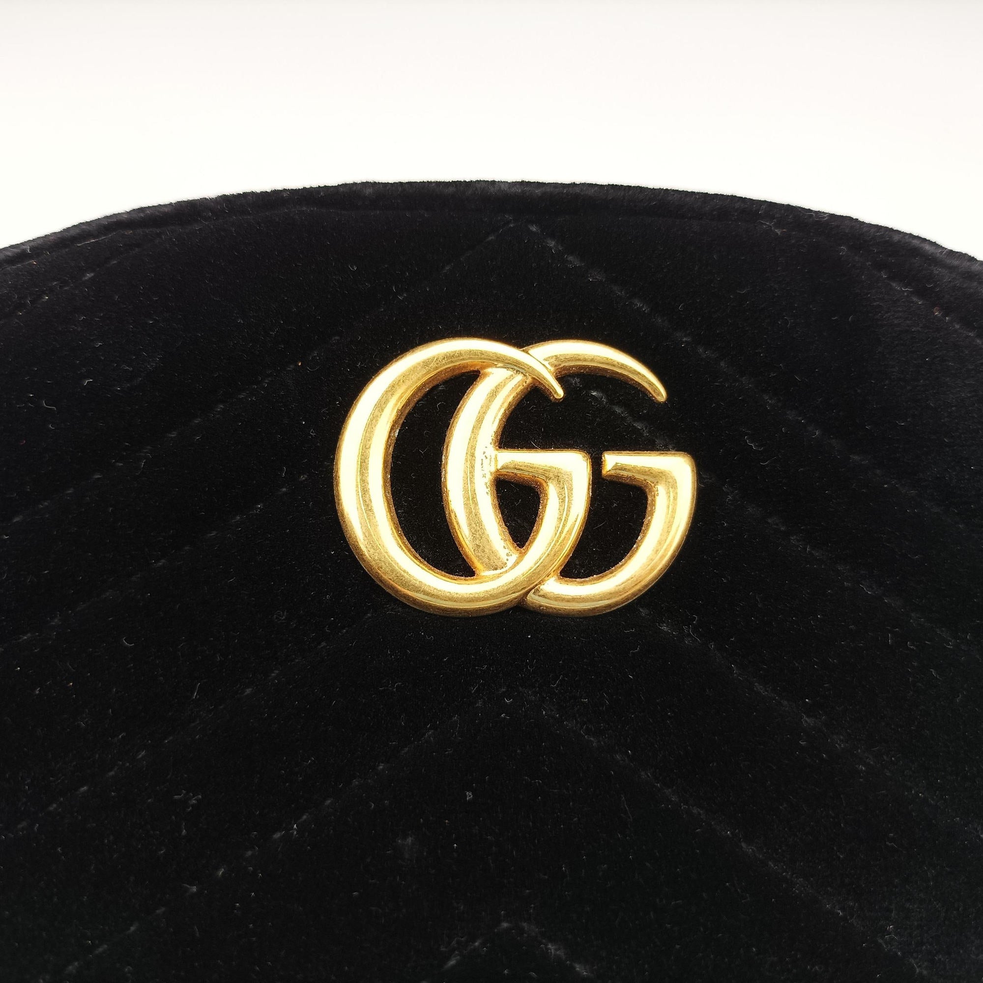Pre-owned Gucci GG Marmont Black velour 476484 bum bag/waist bag | stylenewstar