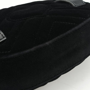 Pre-owned Gucci GG Marmont Black velour 476484 bum bag/waist bag | stylenewstar