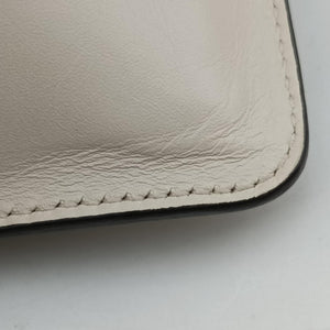 Pre-owned Gucci Broadway Pearl Bee White Leather 453778 shoulderbag | stylenewstar