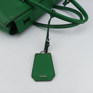 Pre-owned Prada Double Cuir Green SAFFIANO Leather B2756T handbag | stylenewstar
