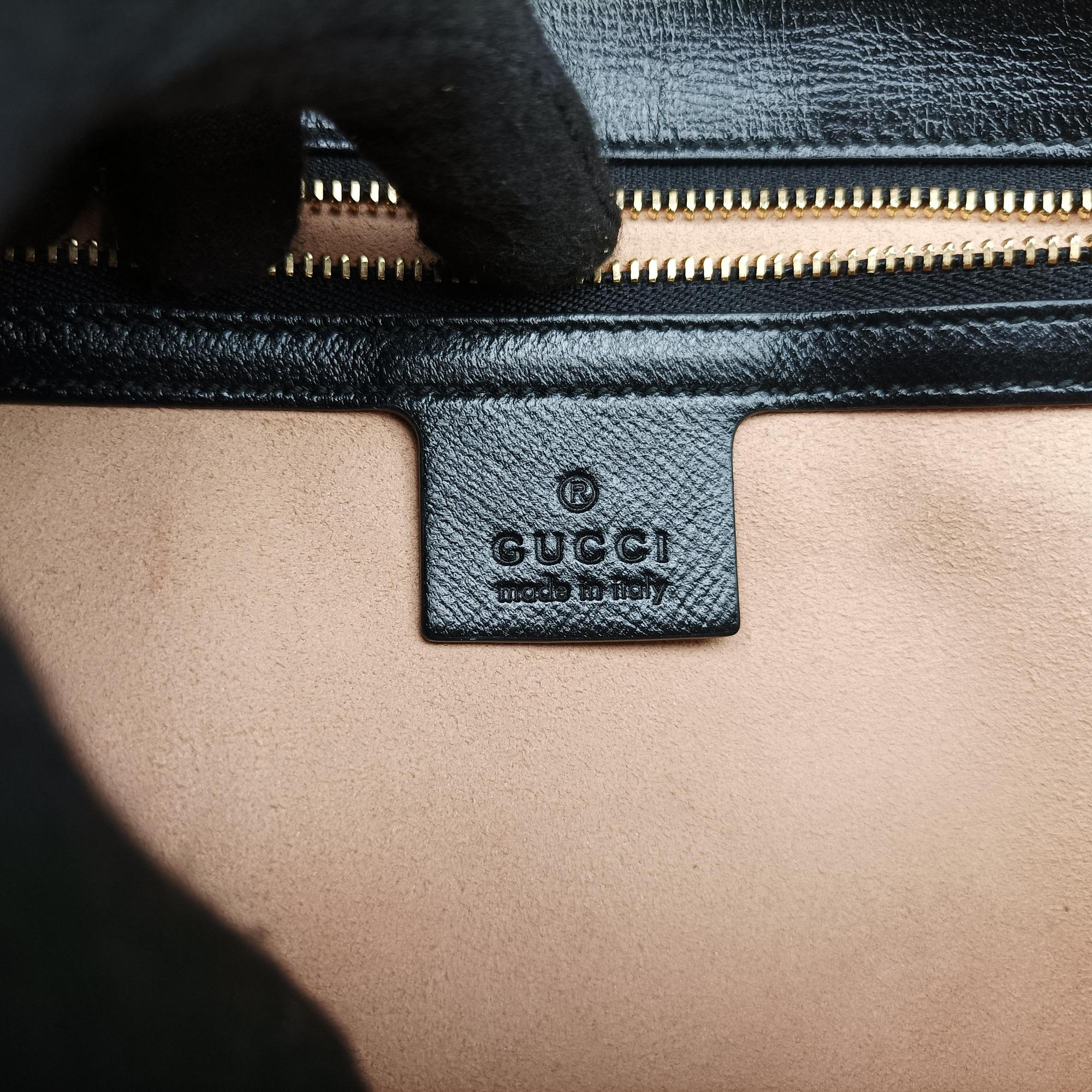 Vintage Gucci Marina Black Leather 576421 shoulderbag | stylenewstar