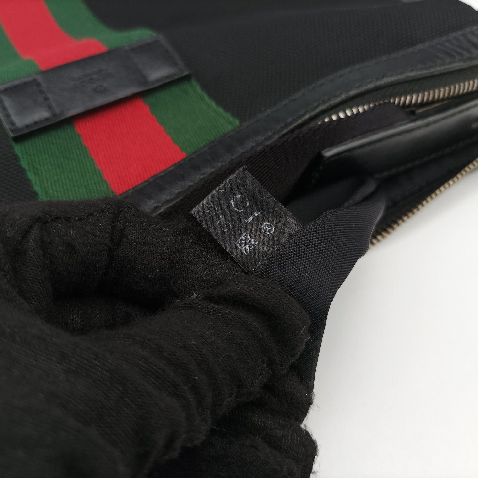Pre-owned Gucci Sherry Line Black×Red×Green canvas 387111 shoulderbag | stylenewstar